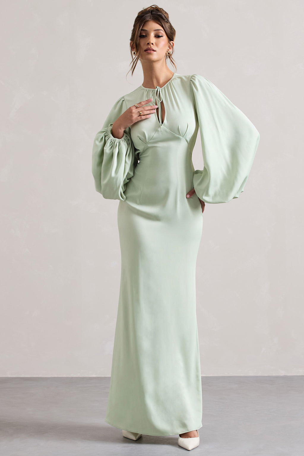 Wild Rose | Light Green Puff-Sleeve Cut-Out Maxi Dress