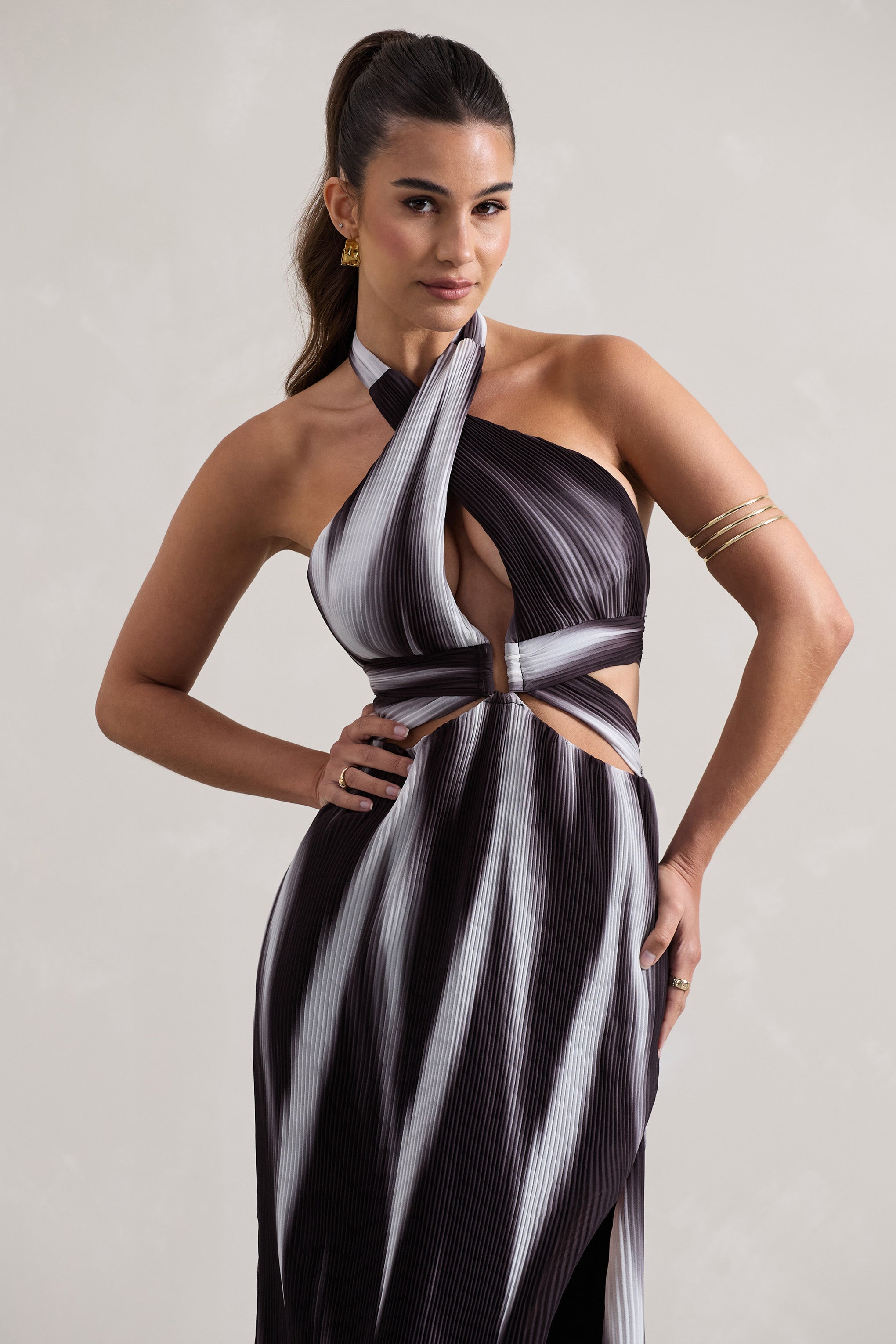 Ushuaia | Black Print Halter-Neck Cut-Out Split Maxi Dress