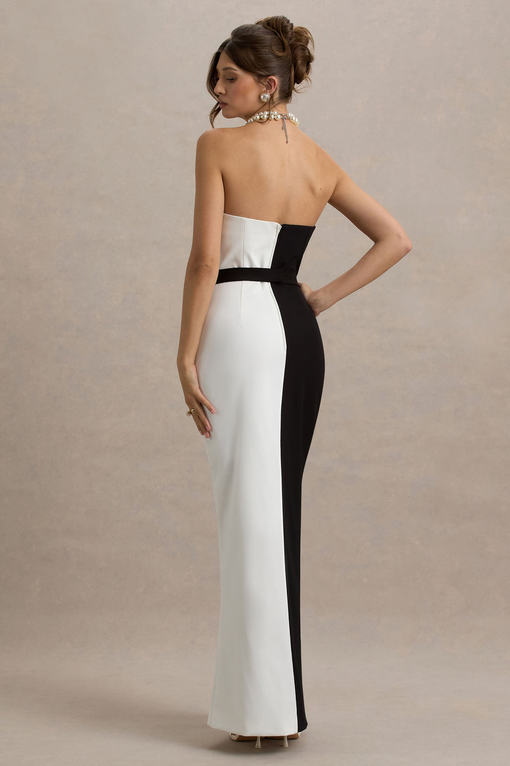 Beatrice | Black & White Plunge Bandeau Maxi Dress With High-Leg Split