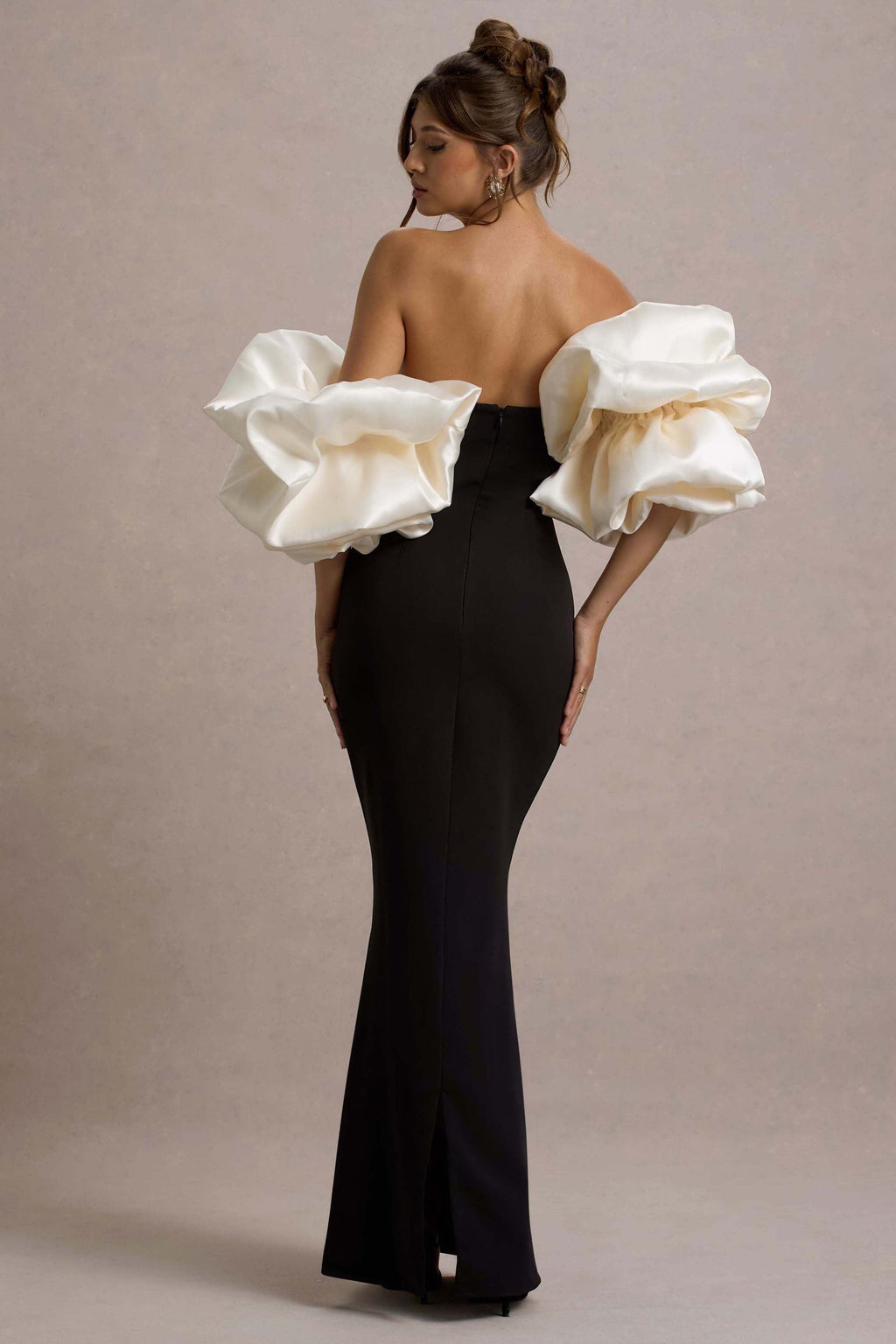 Evermore | Black & Cream Puff-Sleeve Maxi Dress