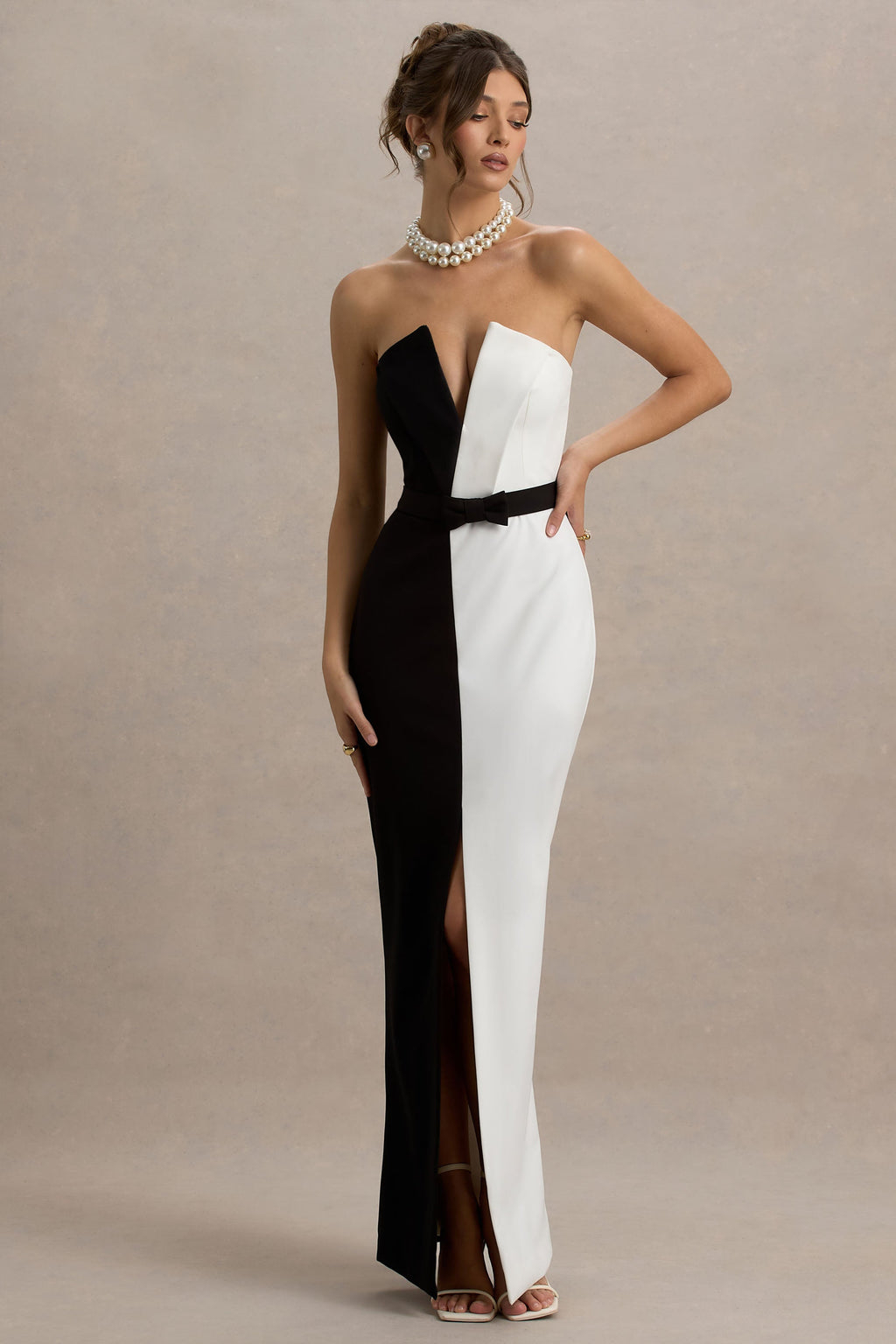 Beatrice | Black & White Plunge Bandeau Maxi Dress With High-Leg Split