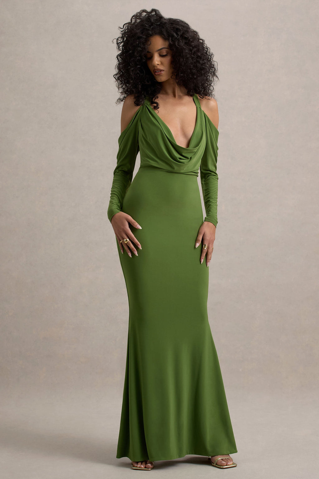 Hurghada | Green Plunge-Neck Long-Sleeve Maxi Dress