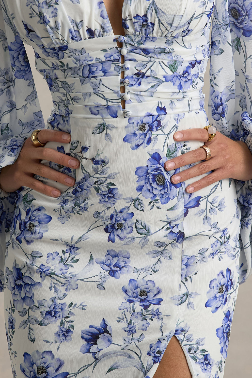 Casarile | Blue Floral Print V-Neck Balloon Sleeve Maxi Dress