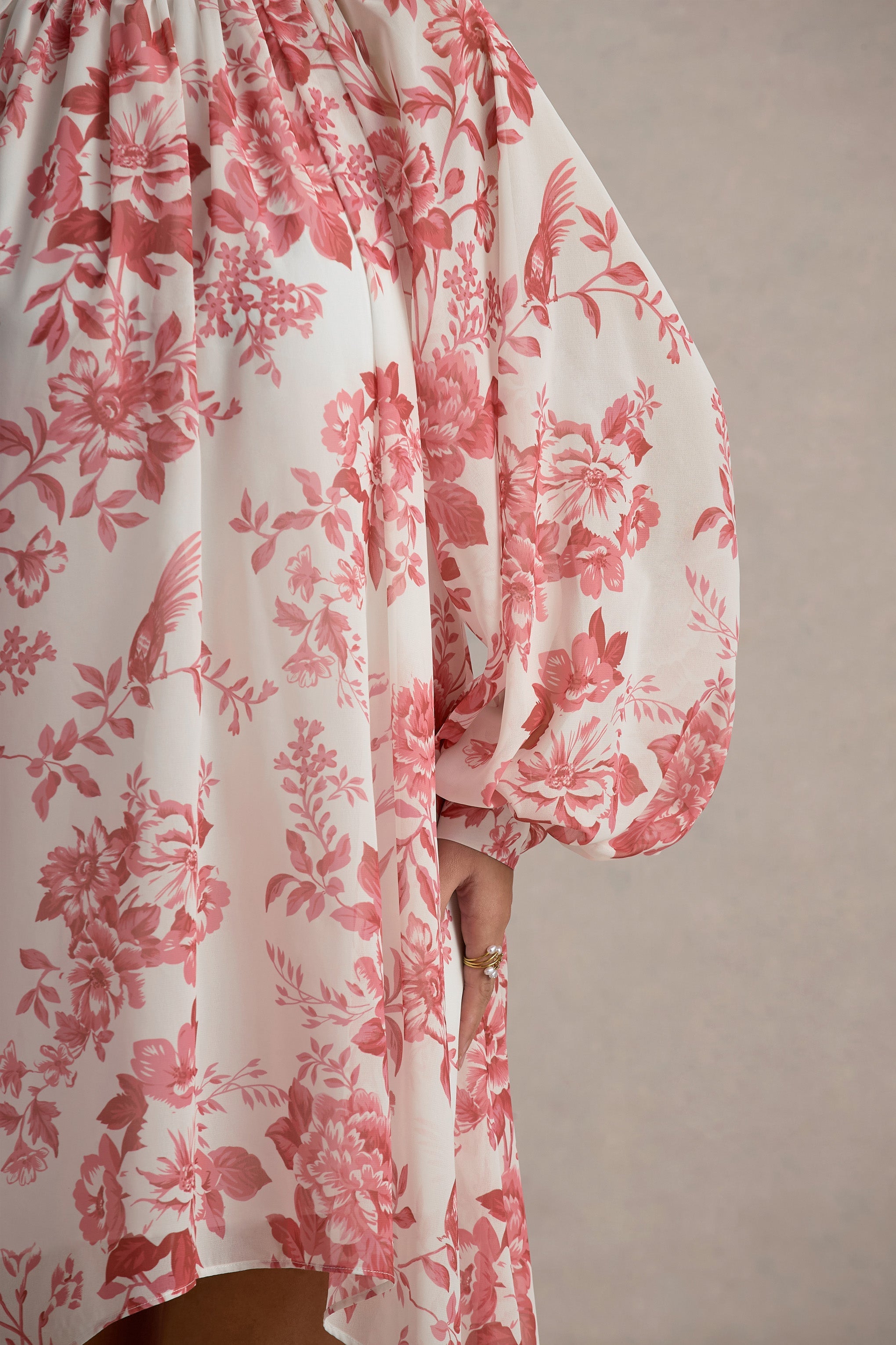 Delphia | Pink Porcelain Print High-Neck Maxi Dress With High-Low Hem