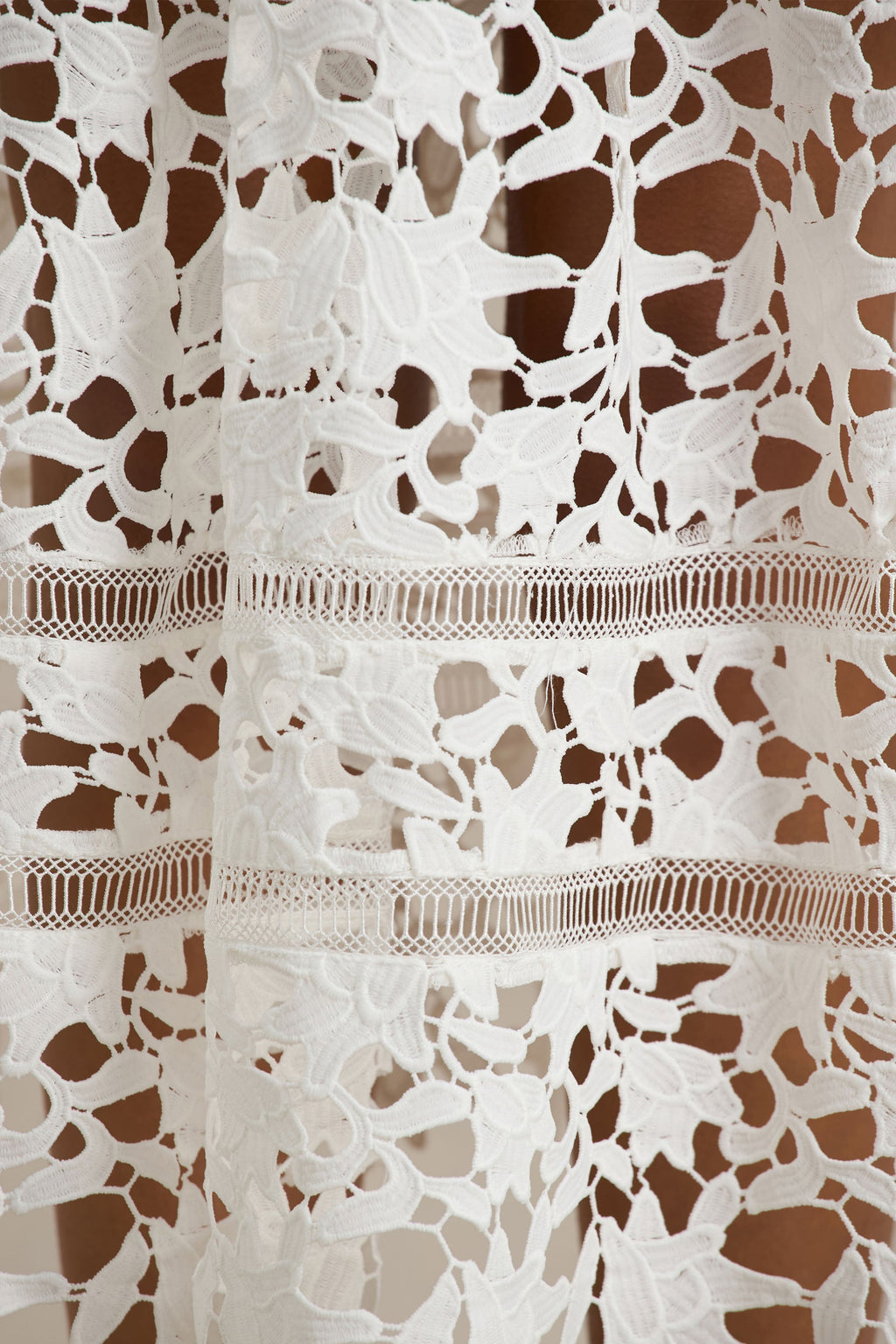 Zuri | White Lace Sweetheart Midi Dress With Cami Straps